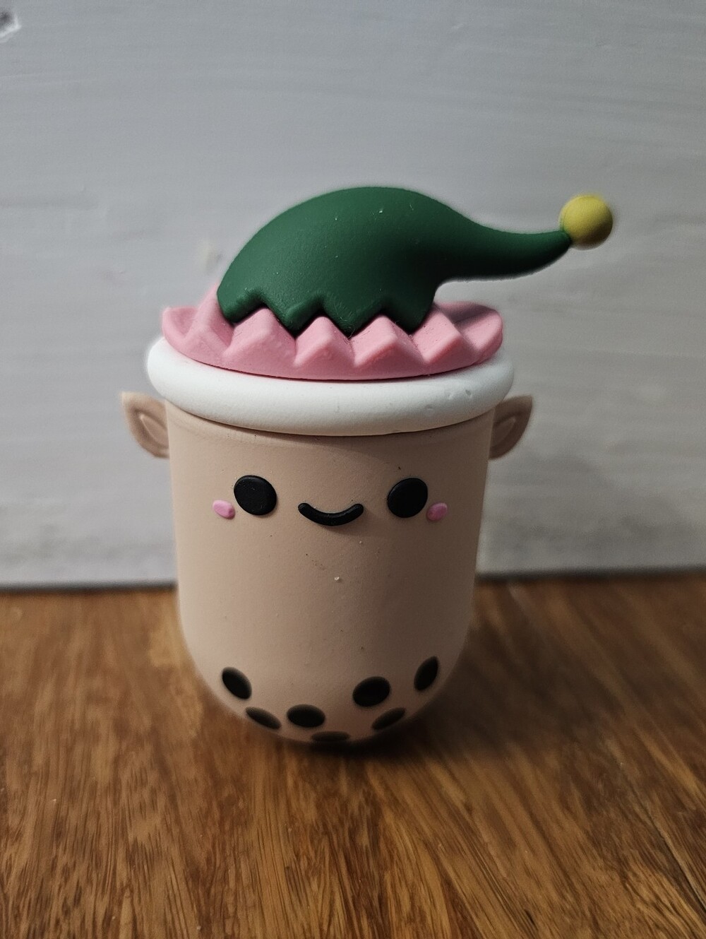 Smoko Holiday Blind Box Series Pearl Boba Tea Christmas Elf Vinyl Figure